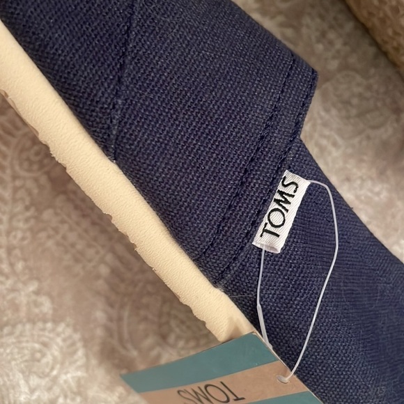 Brand New Toms Navy Blue Custom Slip On Shoes Fries Living Large Spaceship NASA - Picture 6 of 13